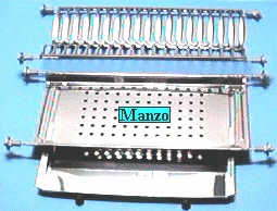 010701.00AV - SCOLAPIATTI INOX CON SUPPORTO CM56