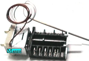 455997.00AV - TERMOSTATO+COMMUTATORE 5+3 50/295