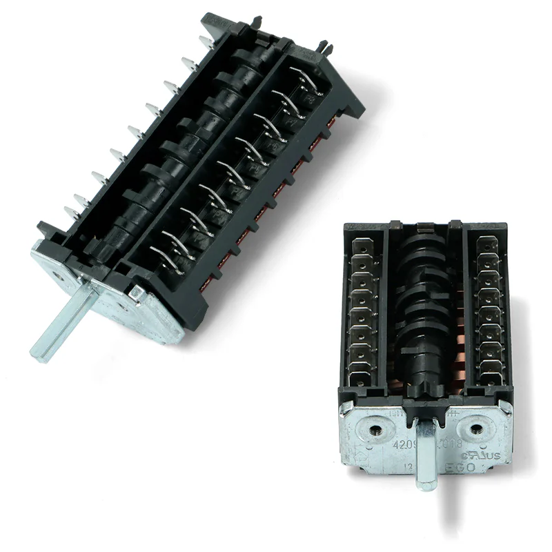 455154.03CY - COMMUTATORE FORNO 8+8 (8 SCATTI+STOP)