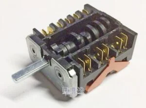 455155.03CY - COMMUTATORE FORNO 5+3 (5+STOP)