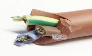 458030.00AV - CAVO SILICONE 3X2.5 A MT. ALTA TEMPERATURA