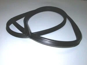 670460.03ME - GUARNIZIONE PORTA L/S MM1700