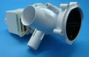 820711.03SM - POMPA SCARICO MAGN. 24/31 FIS.5 VITI