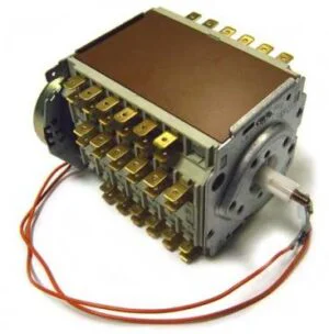 830220.00CY - TIMER CZ.914/3240 91200237 ORDINARE