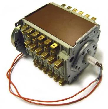 830220.00CY - TIMER CZ.914/3240 91200237 ORDINARE