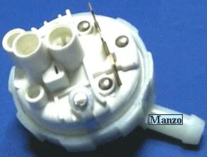 860358.03IG - PRESSOSTATO L/S 3CONT. 90° TUB.10D.