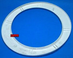 910624.11SG - CORNICE OBLO (APERTURA CON TASTO)